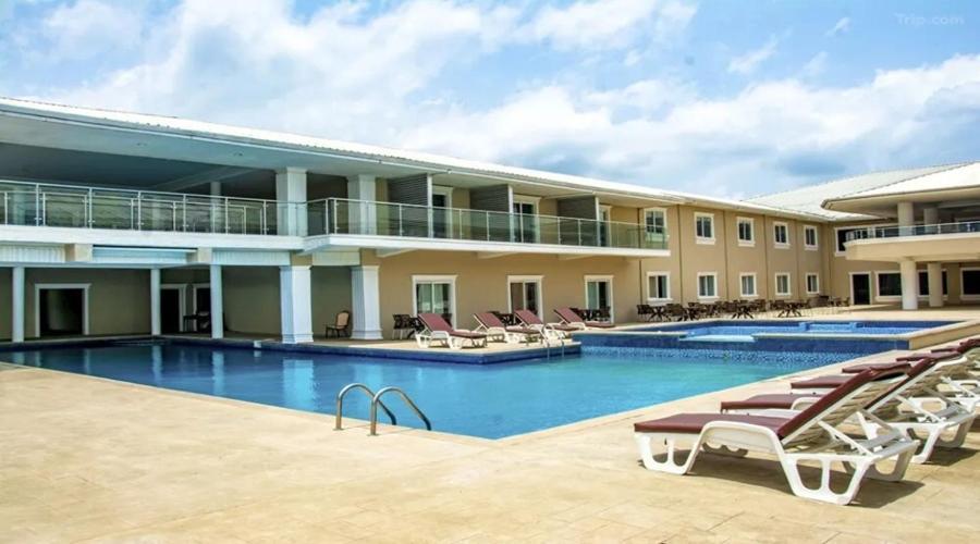Royal Ambassador Hotel Harbel 외부 사진