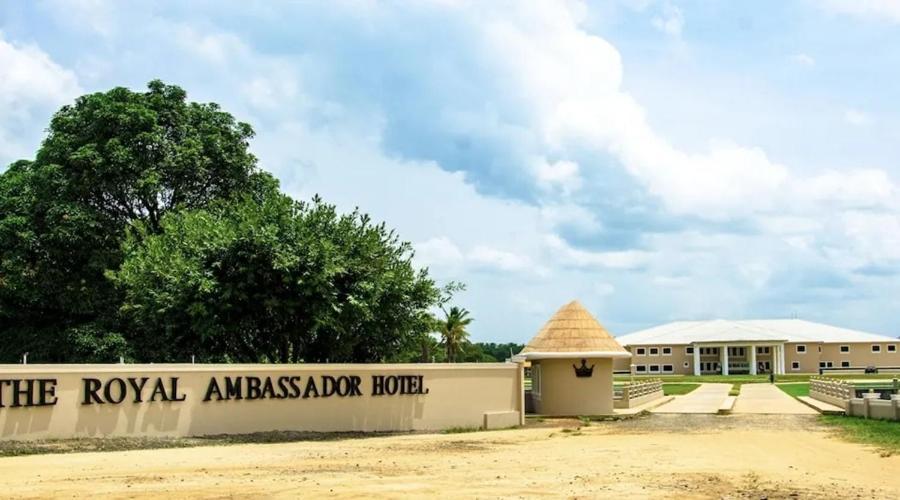 Royal Ambassador Hotel Harbel 외부 사진