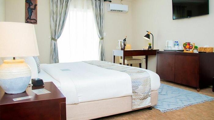 Royal Ambassador Hotel Harbel 외부 사진